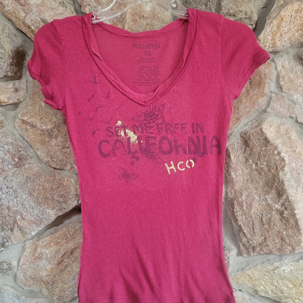 VINTAGE HOLLISTER SHIRT